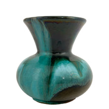 Load image into Gallery viewer, Full view of collectible 1970s Blue Mountain Pottery bud vase, 3 inches diameter by 3⅜ inches tall