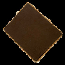 Load image into Gallery viewer, Bottom view of shell-encrusted wooden trinket box from Cayman Islands showing complete shell coverage