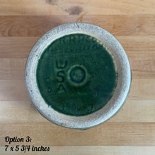Load image into Gallery viewer, Jacks Daughter of All Trades Vintage Antique Mid-Century Retro Boho Bohemian Store Shop Reseller Etsy Shopify Toronto Canada Free Porch Pick Up Local Delivery Worldwide Shipping Judy Weinberg Unique Wdding Housewarming Sustainable Home Decor Collectible Collector Gift Farmhouse Cottagecore Cottage Grannycore Shabby Chic Celestial Moon and Star ceramic stoneware garden planter pot Robinson Ransbottom Pottery Company 1960s plants houseplant flowers container garden