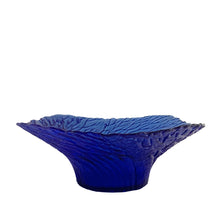 Load image into Gallery viewer, Side profile of cobalt blue Metsä art glass bowl — ragged rim and deep blue colour, Lasisepät Mäntsälä, Finland, 1970s