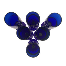 Load image into Gallery viewer, Overhead top view of the champagne flutes.