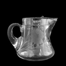 Load image into Gallery viewer, Sweet vintage cut crystal syrup pitcher featuring cut flowers and stems with removable metal hinged lid and applied blown handle. Crafted by Heisey Glass, USA, circa 1920s. A beautiful addition to your tablescape!
In great vintage condition, no chips, wear to the lid.
Measures 3 1/8 x 3 inches