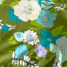 Load image into Gallery viewer, Jacks Daughter of All Trades Vintage Antique Retro Mid-Century Modern Kitsch Store Shop Reseller Etsy Shopify Toronto Canada Free Porch Pick Up Local Delivery Worldwide Shipping Judy Weinberg Unique Housewarming Hostess Sustainable Gift Home Decor Collectible Collector Mothers Day Farmhouse Cottage Core Shabby Chic Linen Bedding Bedroom Summer