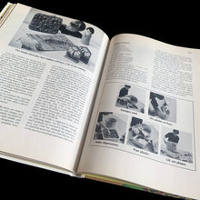 Load image into Gallery viewer, Vintage mid-century Gifts to Make Yourself, hardcover book. Its 208 pages contains a range of projects from fabric to food. Published by Meredith Corporation, USA, copyright 1972, first edition, fourth printing, 1974. The bound hardcover book is in excellent condition and the interior pages have typical age-related yellowing. Previous owners name marked in ink.