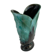 Load image into Gallery viewer, Vintage Green Drip Glaze Split Leaf Redware Vase, Blue Mountain Pottery, Canada