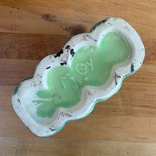 Load image into Gallery viewer, Jacks Daughter of All Trades Vintage Antique Mid-Century Kitsch Store Shop Reseller Etsy Shopify Toronto Canada Free Porch Pick Up Local Delivery Worldwide Shipping Judy Weinberg Unique Housewarming Gift Sustainable Gift Wedding Gift Home Decor Collectible Collector Gift Farmhouse Cottagecore Cottage Lodge Shabby Chic Industrial Art Deco green two-tone basketweave art pottery planter vase McCoy Pottery 1950s forcing spring flower bulbs planting succulent floral arrangement