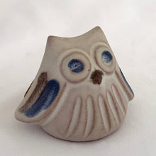 Load image into Gallery viewer, A sweet vintage handmade redware art pottery owl figurine glazed in matte gray ground with blue and brown details. Crafted by Purdy Pottery, Canada, 2000s. A must-have for any owl collector. As the saying goes, good things come in small packages!
Excellent condition, no chips/cracks/repairs. Original sticker.
Measures 2 3/4 x 2 x 2 inches