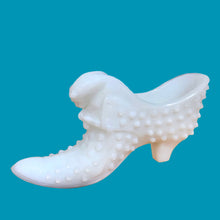 Load image into Gallery viewer, Spring is in the air with this "Hobnail" milk glass slipper with cat. Crafted by Fenton Art Glass, USA, 1957 - 1971. A sweet collectible for any Fenton, milk glass or cat lover! It's in excellent condition, no chips or cracks. Unmarked. Partial Fenton red foil label on inside. Measures 6 x 1 3/4 x 3 inches