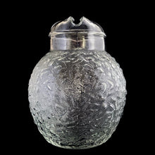 Load image into Gallery viewer, Vintage clear Miliano ice lip glass pitcher features a textured surface and ribbed handle. Crafted by Anchor Hocking, between 1960-1969. A true classic!
In excellent condition, no chips/cracks.
Measures 7 x 8 inches
Capacity 96 ounces