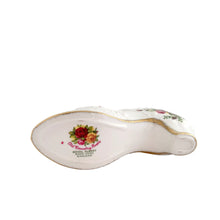 Load image into Gallery viewer, Jacks Daughter of All Trades Vintage Antique Retro Mid-Century Modern Modernist Kitsch Store Shop Reseller Etsy Shopify Toronto Canada Free Porch Pick Up Local Delivery Worldwide Shipping Judy Weinberg Unique Housewarming Hostess Sustainable Gift Home Decor Collectible Collector Gift Mom Mothers Day Birthday Royal Albert Old Country Roses Shoe Farmhouse Cottagecore Grannycore Shabby Chic