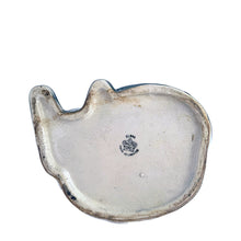 Load image into Gallery viewer, Jacks Daughter of All Trades Vintage Mid-Century Kitsch Store Shop Reseller Etsy Shopify Toronto Canada Free Porch Pick Up Local Delivery Worldwide Shipping Judy Weinberg Unique Gift Home Decor Collectible Collector Farmhouse Cottage Core Shabby Chic Ceramic Planter Siamese cat ceramic planter Elbro Japan 1950s Cat Lover