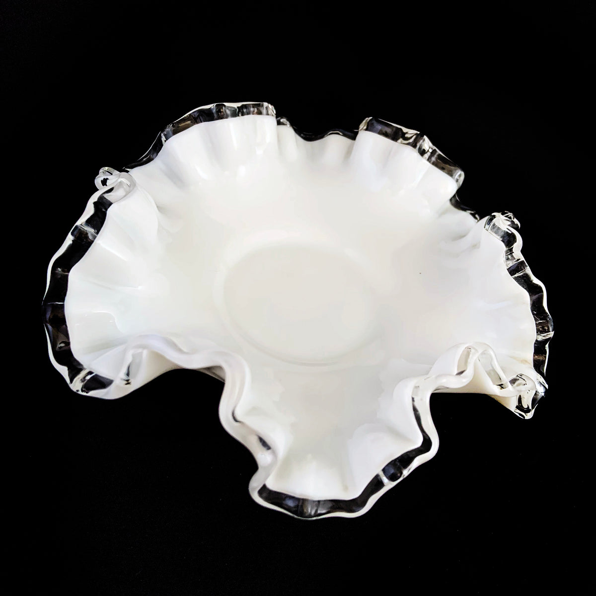 Vintage Silver Crest Double Crimp Bon Bon Fenton Art Glass