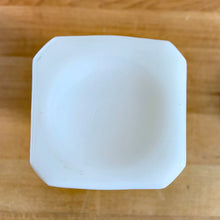 Load image into Gallery viewer, Jacks Daughter of All Trades Vintage Store Shop Etsy Shopify Toronto Canada Free Porch Pick Up Local Delivery Worldwide Shipping Judy Weinberg Unique Hostess Sustainable Gift Home Decor Collector Day Farmhouse Cottage Core Shabby Chic Kitchen Collectible Decor Tableware Salt Pepper Shaker Milk Glass Starburst McKee Glassworks