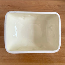 Load image into Gallery viewer, Rare Vintage Sylvia Shamrock Honeycomb Bee Ceramic Lidded Butter Dish, Lefton, Japan