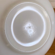 Load image into Gallery viewer, Jacks Daughter of All Trades Vintage Antique Mid-Century Kitsch Store Shop Reseller Etsy Shopify Toronto Canada Free Porch Pick Up Local Delivery Worldwide Shipping Judy Weinberg Unique Housewarming Gift Sustainable Gift Wedding Gift Home Decor Collectible Collector Gift Farmhouse Cottagecore Cottage Lodge Shabby Chic Industrial Town and Country 444 Cinderella mixing bowl brown orange rustic star quilt PYREX 1960s kitchen classic baking cooking