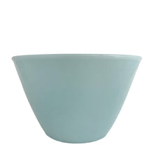 Load image into Gallery viewer, Rare vintage Fire-King Ware turquoise blue 7 Inch, 2 quart splash proof mixing bowl. Crafted by Anchor Hocking, USA, 1956 - 1958. The perfect touch of colour for your mixing bowl collection. Add vintage charm to your kitchen decor! Excellent condition, no chips and appears unused. Measures 7 5/8 x 4 5/8 inches, 2 quarts