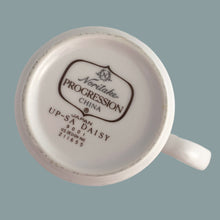 Load image into Gallery viewer, Jacks Daughter of All Trades Vintage Antique Retro Mid-Century Modern Modernist Kitsch Store Shop Reseller Etsy Shopify Toronto Canada Free Porch Pick Up Local Delivery Worldwide Shipping Judy Weinberg Unique Housewarming Hostess Sustainable Gift Home Decor Collectible Collector Mothers Fathers Day Farmhouse Cottage Core Shabby Chic High Tea Party Noritake Progression China Up-Sa Daisy
