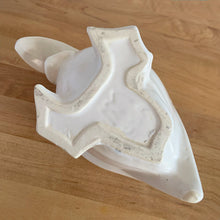 Load image into Gallery viewer, Jacks Daughter of All Trades Vintage Antique Mid-Century Kitsch Store Shop Reseller Etsy Shopify Toronto Canada Free Porch Pick Up Local Delivery Worldwide Shipping Judy Weinberg Unique Housewarming Gift Sustainable Gift Wedding Gift Home Decor Collectible Collector Gift Farmhouse Cottagecore Cottage Lodge Shabby Chic Industrial Hollywood Regency Art Deco matte white Pelican pattern planter Nelson McCoy Pottery 1940s succulent planter baby accessories nursery decor rare art pottery