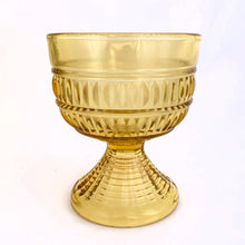 Load image into Gallery viewer, Classic vintage planter in clear yellow glass. Perfect for a pretty floral display, your favourite house plant or succulent. Or repurpose as a candy dish, or use to up-style your office decor to hold clips, or Post-it Notes. Made by E.O. Brody in the USA. In excellent condition, no chips or cracks. Measures 4 1/2 x 5 1/2 inches
