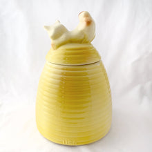 Load image into Gallery viewer, Vintage Mid Century Mid-Century MCM American Bisque Ceramic Pottery Porcelain Kitten Cat Yellow Beehive Floral Cookie Biscuit Jar Barrel 1950 1950s USA adorable kitsch kitschy china hand painted detailed tableware housewares tea coffee kitchen countertop Home Decor Boho Bohemian Shabby Chic Cottage Farmhouse Mid-Century Modern Industrial Retro Flea Market Style Unique Sustainable Gift Antique Prop GTA Hamilton Toronto Canada shop store community seller reseller vendor