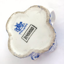 Load image into Gallery viewer, Jacks Daughter of All Trades Vintage Antique Retro Mid-Century Modern Kitsch Store Shop Reseller Etsy Shopify Toronto Canada Free Porch Pick Up Local Delivery Worldwide Shipping Judy Weinberg Unique Housewarming Hostess Sustainable Gift Home Decor Collectible Collector Mothers Day Farmhouse Cottage Core Shabby Chic High Tea Party