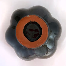 Load image into Gallery viewer, This elegant vintage lotus bowl planter would be a beautiful vessel for your favourite houseplant or succulent. Produced by Blue Mountain Pottery, Canada, circa 1960s. As typical with BMP pottery, the redware pottery is finished with a drip glaze in deep greens and black. Unmarked. Excellent condition, no chips or cracks. Measures 5 x 3 1/2 inches