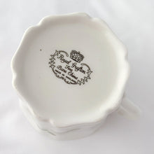 Load image into Gallery viewer, Jacks Daughter of All Trades Vintage Antique Retro Mid-Century Modern Kitsch Store Shop Reseller Etsy Shopify Toronto Canada Free Porch Pick Up Local Delivery Worldwide Shipping Judy Weinberg