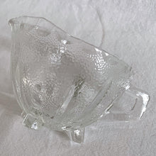 Load image into Gallery viewer, Bubbles and darts adorn this adorable "Burple-Inspiration-Clear" pressed glass art deco style creamer and sugar set. Crafted by Anchor Hocking, USA, circa 1930s. A Great addition to your tableware. Love the tiny feet too! In excellent condition, no chips or cracks.