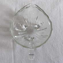 Load image into Gallery viewer, Bubbles and darts adorn this adorable "Burple-Inspiration-Clear" pressed glass art deco style creamer and sugar set. Crafted by Anchor Hocking, USA, circa 1930s. A Great addition to your tableware. Love the tiny feet too! In excellent condition, no chips or cracks.