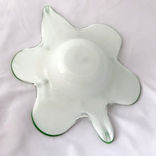Load image into Gallery viewer, Jacks Daughter of All Trades Vintage Antique Mid-Century Kitsch Store Shop Reseller Etsy Shopify Toronto Canada Free Porch Pick Up Local Delivery Worldwide Shipping Judy Weinberg Unique Housewarming Gift Sustainable Gift Wedding Gift Home Decor Collectible Collector Gift Farmhouse Cottagecore Cottage Lodge Shabby Chic Industrial hand blown leaf-shaped decorative art glass bowl white green copper aventurine Fratelli Toso Murano Italy Italian 1970s decor