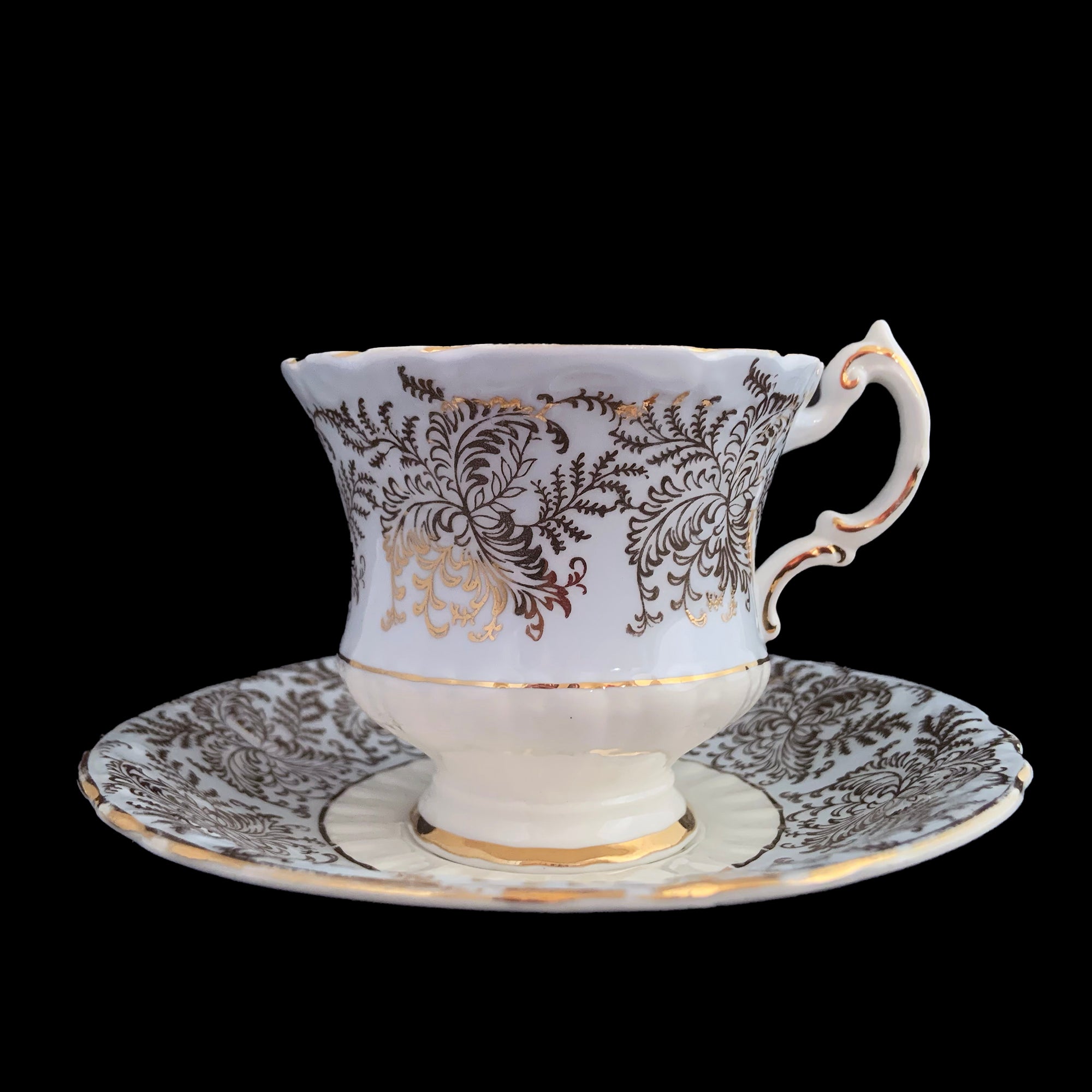 VINTAGE CERAMICS & PORCELAIN – Page 4 – Jack's Daughter of All Trades