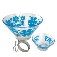 Load image into Gallery viewer, Holy flower power! This mid-century era vintage glass chip and dip set features a pattern of graphic blue daisies. Crafted by Anchor Hocking, USA, 1960s. Fill it with chips and dip, tortillas and salsa or salad and dressing. This set is the&nbsp;perfect serving piece to brighten up your next party, movie night, game night or get-together.  The glass is in excellent overall condition, no chips and only minor wear.  Large bowl measures 10 3/4 x 5 7/8 inches  Small bowl measures 5 1/8 x 2 1/2 inches
