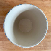 Load image into Gallery viewer, Vintage blue spongeware ceramic stoneware 6 inch mixing bowl or planter. Crafted by Robinson Ransbottom Pottery Co. 1990s. The impeccable quality of this stoneware will stand the test of time. A beautiful way to add charm your farmhouse or cottage kitchen and decor!

In excellent like-new condition, no chips/cracks/repairs. Maker&#39;s marks on the bottom.

Measures 6 1/8 x 4 inches
