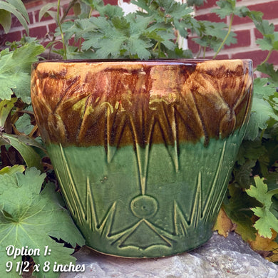 The earth and sky are represented beautifully in this large vintage mid-century Celestial Moon and Star ceramic garden planter pot featuring embossed starburst suns and moons in brown and green drip glaze. Designed and crafted by Robinson Ransbottom Pottery Company, in Roseville Ohio, USA, circa 1960s. This highly collectible planter will look gorgeous filled with your favourite greenery or flowers. Perfect for the container garden enthusiast!

Option 1: 9 1/2 x 8 inches. In excellent vintage condition