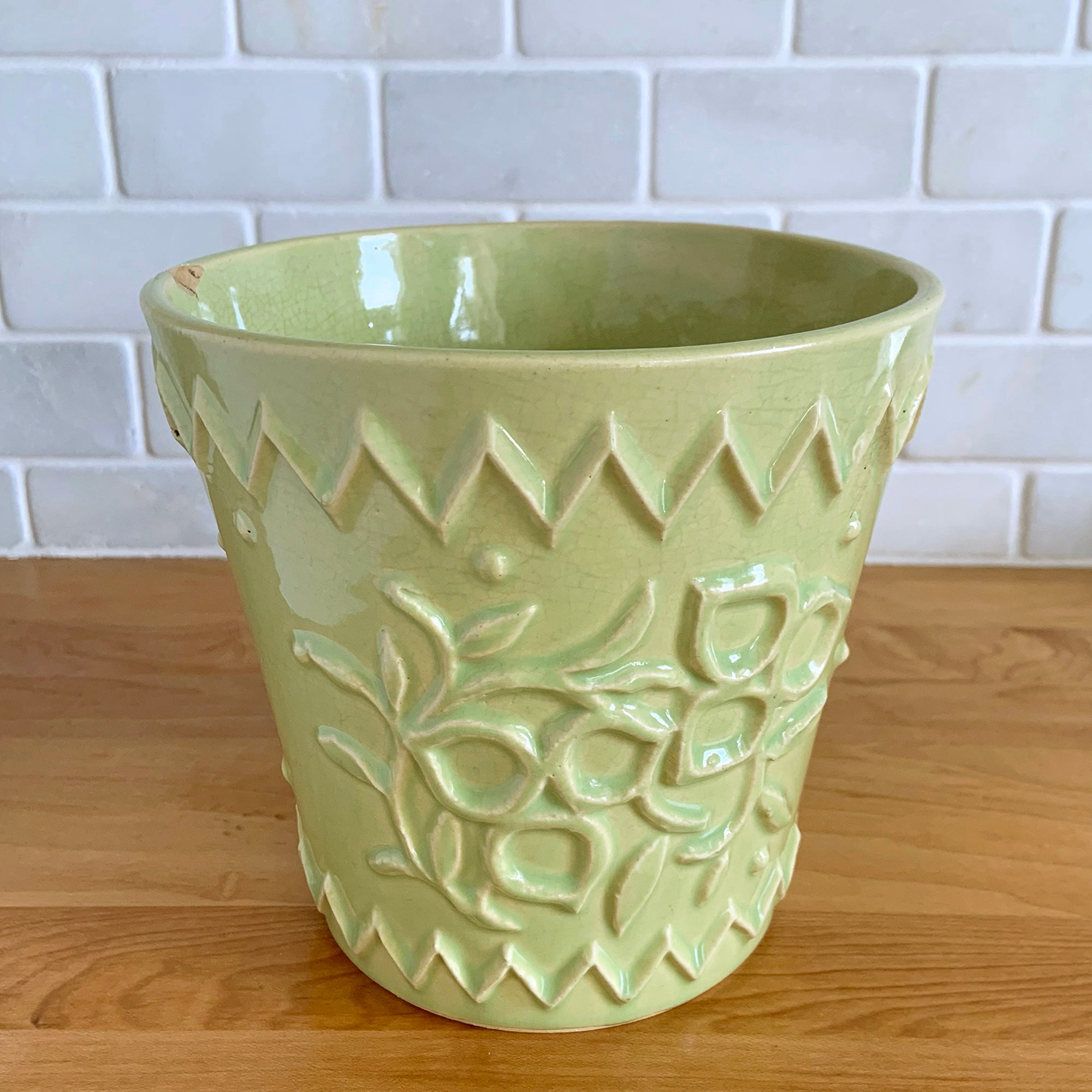 Rare Vintage Chartreuse Flower Motif Zig Zag Planter Pot McCoy Pottery –  Jack's Daughter of All Trades
