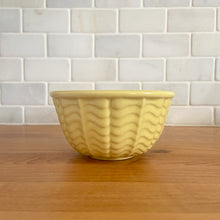 Load image into Gallery viewer, Vintage set of five ceramic nested mixing bowls with an exterior pattern of horizontal waves. Crafted by Robinson Ransbottom Pottery Co., USA, 1960s. A beautiful set to add to your kitchen&#39;s art pottery collection!

Measurements and Condition

No chips/cracks/repairs, wear commensurate with age, manufacturer&#39;s glaze pops and maker&#39;s marks.

Yellow, 5 1/8 x 2 5/8 inches
