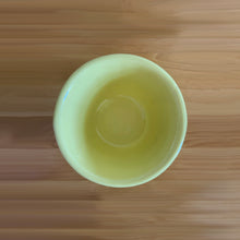 Load image into Gallery viewer, Vintage set of five ceramic nested mixing bowls with an exterior pattern of horizontal waves. Crafted by Robinson Ransbottom Pottery Co., USA, 1960s. A beautiful set to add to your kitchen&#39;s art pottery collection!

Measurements and Condition

No chips/cracks/repairs, wear commensurate with age, manufacturer&#39;s glaze pops and maker&#39;s marks.

Yellow, 5 1/8 x 2 5/8 inches
