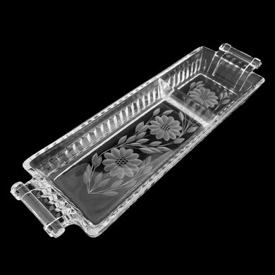 Lovely vintage clear rectangular glass 2-part relish tray featuring three sets of WJ Hughes cut Corn Flower pattern, handles and ribbed sides. Czechoslovakian-made blank, 1960s. An elegant piece to dress up your table or nightstand for trinkets and cell phones!

In excellent condition, no chips.

Measures 12 1/2 x 3 3/4 inches