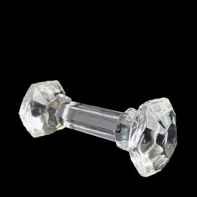 Transform your table with these 24% lead crystal dumbbell-shaped knife rests. Crafted by Godinger, Slovakia. Adds a touch of sophistication, making them both practical and an elegant addition to any table setting. In excellent used condition, free from chips. Measures 3 3/4 x 1 1/2 inches