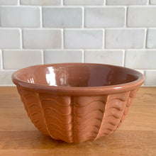 Load image into Gallery viewer, Vintage glossy cinnamon brown ceramic bowl with an exterior pattern of horizontal waves. Crafted by Robinson Ransbottom Pottery Co., USA, 1960s. A beautiful piece to add to your art pottery collection!

In excellent condition, no chips/cracks/repairs. Maker&#39;s marks.

Measures 6 3/8 x 3 1/4 inches
