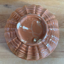Load image into Gallery viewer, Jacks Daughter of All Trades Vintage Antique Mid-Century Modern Store Shop Reseller Etsy Shopify Toronto Canada Free Porch Pick Up Local Delivery Worldwide Shipping Judy Weinberg Unique Housewarming Sustainable Home Decor Collectible Collector Gift Farmhouse Cottagecore Cottage Grannycore Shabby Chic cinnamon brown ceramic bowl horizontal waves Robinson Ransbottom Pottery Co 1960s kitchen decor art pottery
