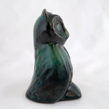 Load image into Gallery viewer, Sweet vintage green drip glazed redware pottery owl figurine. Crafted by Blue Mountain Pottery Canada, 1970s. A must-have for any Blue Mountain or owl collector. As the saying goes, good things come in small packages!

Excellent condition, no chips or cracks.

Measures 1 3/4 x 2 x 3 1/8 inches tall
