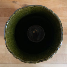 Load image into Gallery viewer, Antique green leaf scrolls Majolica jardiniere planter No. 916. Crafted by Brush McCoy Pottery, 1910s. A beautiful piece of art pottery to add charm to your home decor!

In good vintage condition, no chips/cracks/repairs. There is some glaze loss on the interior at the bottom, see photos.

Measures 6 3/8 x 6 inches
