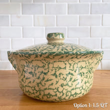 Load image into Gallery viewer, Vintage green spongeware lidded casserole. Robinson Ransbottom Pottery Co., 1990s. Oven-safe and impeccable quality to last for years to come. Bring a touch of charm and character to your farmhouse or cottage kitchen and impress your guests with a stunning oven-to-table presentation.

In excellent used condition, no chips/cracks/repairs, age-related crazing and manufacturer&#39;s glaze pops. Maker&#39;s marks on the bottom.

1.5 Quarts: 9 3/8 x 8 1/4 x 5 3/4 inches 
