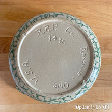 Load image into Gallery viewer, Jacks Daughter of All Trades Vintage Antique Mid-Century Kitsch Store Shop Reseller Etsy Shopify Toronto Canada Free Porch Pick Up Local Delivery Worldwide Shipping Judy Weinberg Unique Housewarming Gift Sustainable Gift Wedding Gift Home Decor Collectible Collector Gift Farmhouse Cottagecore Cottage Lodge Shabby Chic Industrial Vintage 1.5 quart green spongeware lidded casserole Robinson Ransbottom Pottery Co 1990s Oven-safe quality charm kitchen cooking oven-to-table
