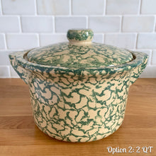 Load image into Gallery viewer, Vintage green spongeware lidded casserole. Robinson Ransbottom Pottery Co., 1990s. Oven-safe and impeccable quality to last for years to come. Bring a touch of charm and character to your farmhouse or cottage kitchen and impress your guests with a stunning oven-to-table presentation.

In excellent used condition, no chips/cracks/repairs, age-related crazing and manufacturer&#39;s glaze pops. Maker&#39;s marks on the bottom.

2 Quarts: 9 5/8 x 8 3/8 x 6 3/4 inches

