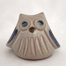Load image into Gallery viewer, A sweet vintage handmade redware art pottery owl figurine glazed in matte gray ground with blue and brown details. Crafted by Purdy Pottery, Canada, 2000s. A must-have for any owl collector. As the saying goes, good things come in small packages!

Excellent condition, no chips/cracks/repairs. Original sticker.

Measures 2 3/4 x 2 x 2 inches

