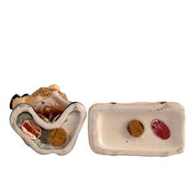 Load image into Gallery viewer, Jacks Daughter of All Trades Vintage Store Shop Etsy Shopify Toronto Canada Free Porch Pick Up Local Delivery Worldwide Shipping Judy Weinberg Unique Hostess Sustainable Gift Home Decor Collector Collectible Tableware Day Farmhouse Cottagecore Grannycore Cottage Shabby Chic Kitchen Rare hand painted hobo top hat suitcase ceramic salt and pepper shakers with corks Enesco Japan 1950s
