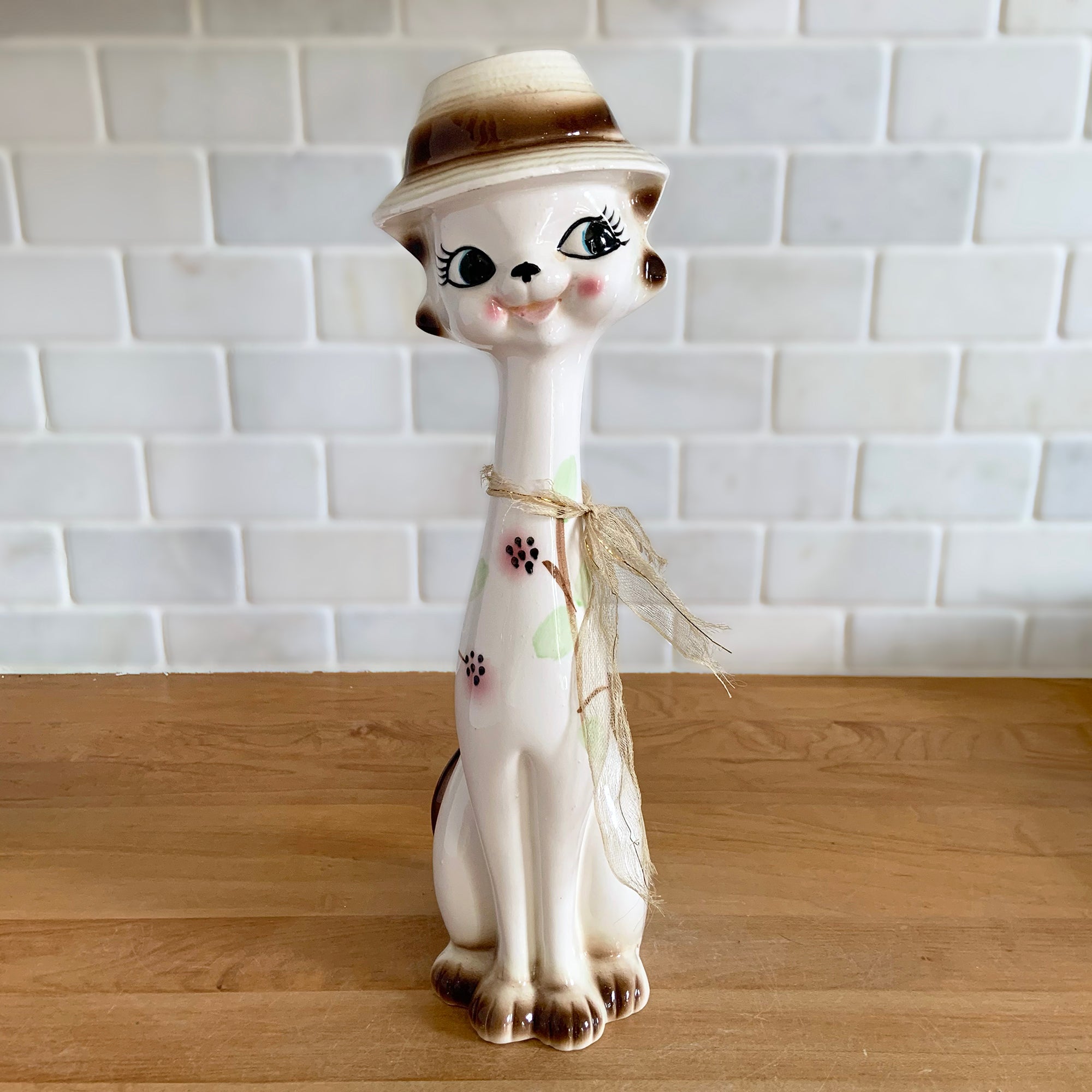 Vintage Kitsch Long Neck Big Eyed Hand Painted Ceramic Cat Japan