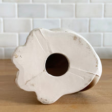 Load image into Gallery viewer, Jacks Daughter of All Trades Vintage Antique Mid-Century Store Shop Reseller Etsy Shopify Toronto Canada Free Porch Pick Up Local Delivery Worldwide Shipping Judy Weinberg Unique Housewarming Gift Sustainable Gift Wedding Gift Home Decor Collectible Collector Gift Farmhouse Cottagecore Cottage Lodge Shabby Chic kitsch long neck big eyed hand painted ceramic cat figurine Japan 1960s
